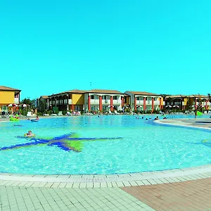 Hotel apartamentowy Villaggio Ai Pini